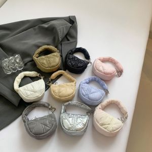 ZAZADAN Quilted Mini Pleated Cloud Bag Mini Handbag Solid Color Bag Pendant Cute Korean Style Card Bag Travel