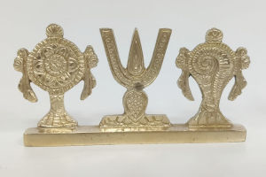 Traditional Brass Tirupati Shankh Chakra Namah Table Decor Idol – Religious Showpiece for Home & Office (Size - 5cm (H) x 10cm (W) | Weight - 130g)