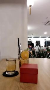 Đồng hồ nữ thương hiệu sang trọng mới đồng hồ quartz rắn đồng hồ vàng nữ đồng hồ đeo tay kim cương đồng hồ thời trang nữ đồng hồ reloj mujer