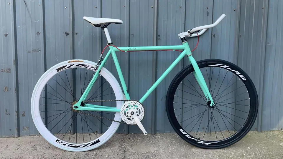 SOLANA FIXIE STEEL STRAIGHT GEOMETRY SIZE 56 TOPTUBE 52 SEATTUBE