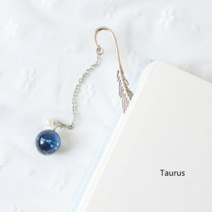 TSEVD ของขวัญครู อุปกรณ์การเรียน บุ๊คมาร์คขนนก ความคิดสร้างสรรค์ การอ่าน เครื่องหมายคั่นหนังสือโลหะ 12 กลุ่มดาว จี้คั่นหนังสือ บุ๊คมาร์ค Noctilucent ที่คั่นหน้า