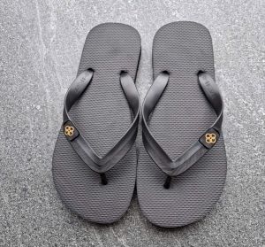 dép xỏ ngón nam HD có nhiều màu chất liệu cao su dẻo mềm mang êm chân siêu bền size từ 38-43.