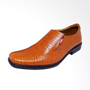 Sepatu Pantofel Kickers Formal Pria Untuk Kerja Kulit Harga Termurah