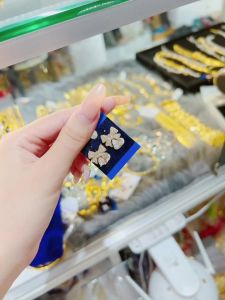 {loại 1} Bông tai nơ chốt dò gà nơ tấm đá cz nhân tạo Kami trang sức sỉ BGNT27