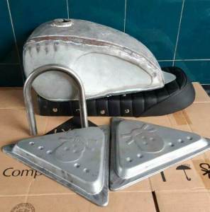 paket tangki japstyle Triumph bahan