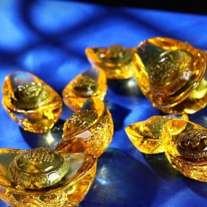 Thỏi vàng thần tài pha lê kim nguyên bảo họa tiết rồng vật phẩm phong thủy