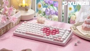 YUNZII B75 PRO White Heart Mechanical Gaming Keyboard Gasket 75 Knob RGB Keyboard Triple Mode Hot-Swap Custom Creamy Keyboard
