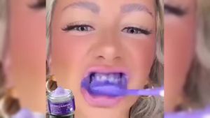 Odalit Teethrestoration Mineral Powder Teeth Whitening & Strengthening Breath Fresh Protect Teeth and Gums and Solve Oral Problems (2)