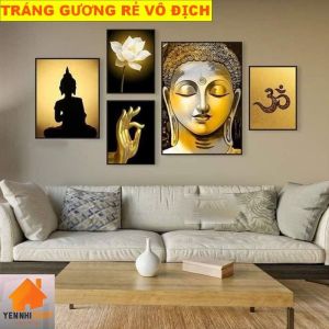 Tranh tráng gương treo phòng thờ phòng khách