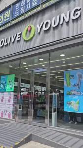 [K-SECRET] Seoul 1988 Retinal Black Ginseng Serum 30ml – Hydrating Firm Glow Daily Care