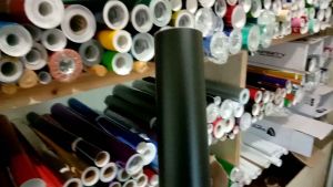 STIKER SKOTLET MOTOR WARNA HITAM DOFF PANJANG STIKER 5 METER