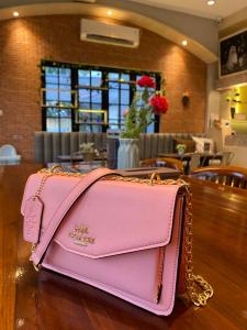 NEW ARRIVAL!! C0ACH Tas Slempang Klare Rantai Premium Bahan Miniso Import Quality