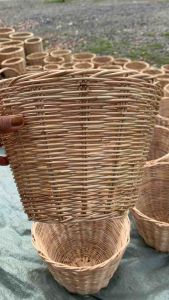 กระถางหวายขนาด10” งานละเอียดเคลือบเงาอย่างดี