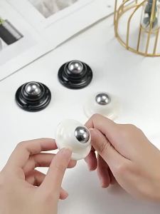万向轮轮子滑轮底座滚轮家具茶几电视柜子可粘贴免打孔滚珠式脚轮Universal Wheel Wheel Pulley Base Roller Furniture Coffee Table TV Cabinet Can Paste Perforation-Free Ball Caster。。。