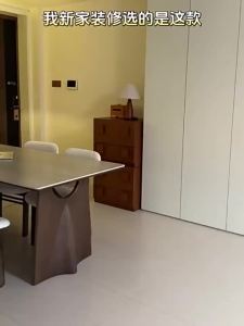 Vintage-Style Solid Wood Dining Table Modern Minimalist Travertine Stone Slab Dining Table Home Dining Table