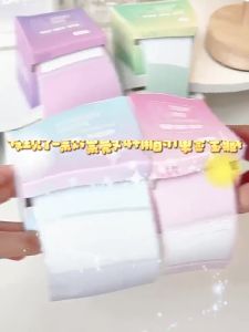 กระดาษโน๊ต แบบสติกเกอร์ มี256แผ่น/กล่อง เขียนข้อความได้ ฉีกได้ อเนกประสงค์ อุปกรณ์การเรียน สำนักงาน