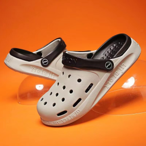 Baotou Tuo Mens Summer Outwear Antiodorant Sandals Mens Sports Leisure Feet Slippers Anti slip Super Fire Hole Shoes