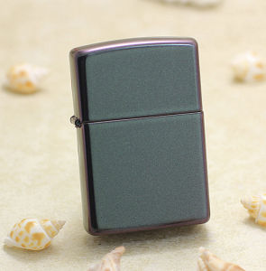 Zippo Classic Iridescent Zippo® Windproof Pocket Lighter | Zippo 49146（ Lighter Without Fuel Inside )