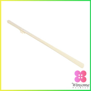 Winsome ช้อนใส่รองเท้า ความยาว 63cm ที่ช่วยการสวมรองเท้าได้ไว  Shoe Horn Long Handle