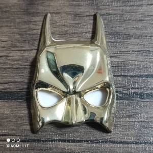 ส่งจากกรุงเทพ โลโก้ ชิ้นงานโลหะ ขนาด 4.5x6.5 Cm 1อัน หน้ากาก แบทแมน BATMAN สีทอง
