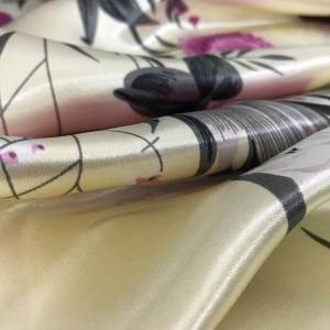 【ML06】Plain Tudung Satin Silk Scarf 90cmx90cm