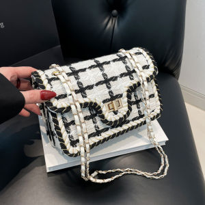 SKM Womens Plaid Trendy Stylish Shoulder Sling Bag BG1042