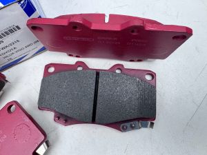 ผ้าดิสเบรคหน้าTOYOTA (VIGO 2.53.0 4wd PrerunnerOpen Cab ขับ2wdยกสูง ปี 2004-07)(Fortuner2.53.0 ปี 2004-11)รหัสสินค้า G12009