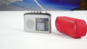 Ezcap244 TapeBT 1แบบพกพาบลูทูธเทปเครื่องเล่นเทปแปลงพร้อมวิทยุ Fm/am ลำโพงในตัวไมโครโฟนสำหรับหูฟัง