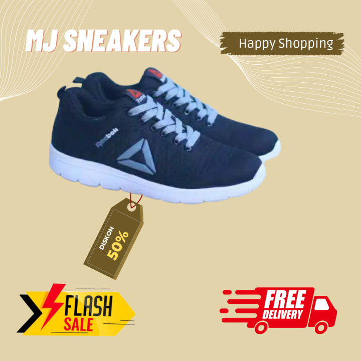 Sepatu Reebok Besar // Sepatu Olahraga // Sepatu Sekolah // Sepatu