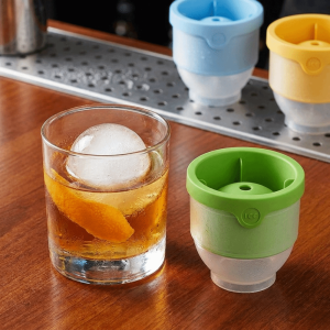 ZYJC 3PCS/SET Stackable Ice Ball Maker Quick-Freezing 6cm Diameter Silicone Ice Tray Reusable Food-Grade Silicone Sphere Ice Mold Household Use
