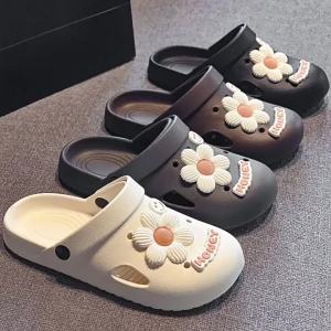 [Free Shipping] WomenS Clogs With Closed Toe For Home Use Non-Slip Bathroom Slippers For Bathing In Summer Soft-Soled Lightweight Can Be Worn Outside MenS Slippers