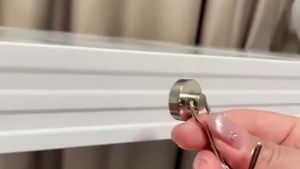 Strong Magnetic Punch-Free Magnetic Hook Kitchen Magnet Hook