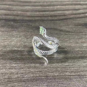 Corinna🔥Hot Sale🔥Topaz Snake Opening Ring Creative Premium Sense Ring Couples Ladybro Exquisite Gift Ring