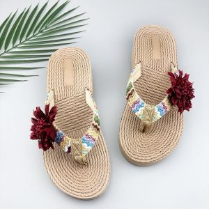 Free Shipping Thick-Soled Flip-Flops PP Straw Sandals WomenS Summer Outdoor Fashion Sandals With Floral Patterns Imitation Straw Beach Shoes