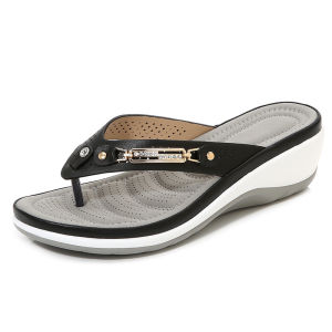 [Free Shipping] New womens sandals with metal buckle beach sandals summer wedge heel fashionable casual large size womens sandals