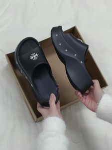 [Free Shipping] 2026 New EVA Thick-Soled Height-Increasing Star-Patterned WomenS Sandals Fashionable Summer Outdoor Beach Flip-Flops