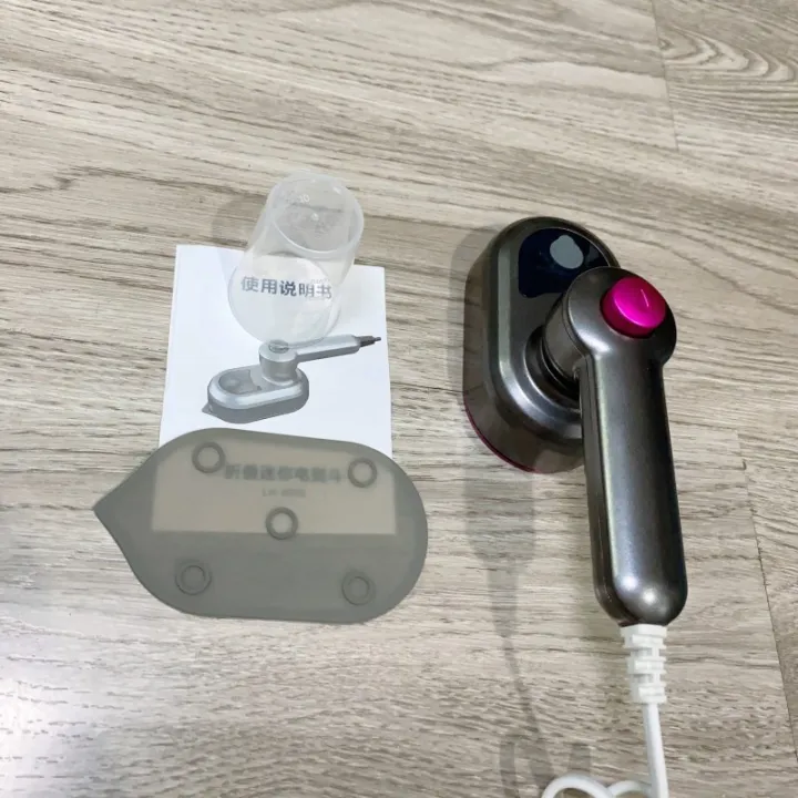 Mini%20Garment%20Steamer%20Steam%20Iron%20Handheld%20Portable%20Home%20Travelling%20For%20Clothes%20Ironing%20-%20Image%202