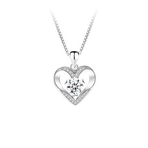 [SG seller]925 Sterling Silver Womens Necklace Pendant Moissanite Simulation Diamond Heart-to-Heart Exquisite Gifts for Girlfriends and Best Friends
