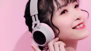 Mẫu Mới Xuyên Biên Giới BT028C Tai nghe Bluetooth tai mèo thời lượng pin siêu dài tai nghe Bluetooth không dây Huaqiangbei