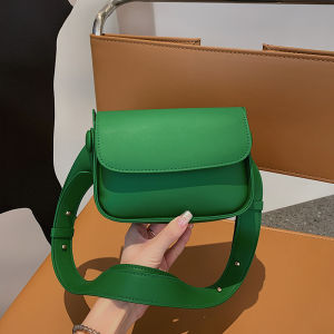 กระเป๋าข้างเกาหลี กระเป๋าใต้วงแขนสุดเก๋ กระเป๋าสะพายทรงสี่เหลี่ยมเล็ก กระเป๋าสไตล์เกาหลี