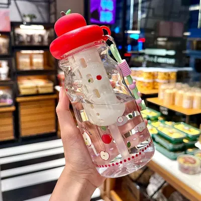 Botol Minum Anak Infused Water Motif Apel Desain Lucu 600ml Tutup Karakter Buah FOOD GRADE BPA-FREE dengan Sedotan & Tali Pegangan - Bottles