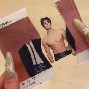 MOX8 TV Drama Zhu Yu Peripheral Handsome Zhang Linghe Muscle Reveal Pull Tab Card Acrylic Pulling Keychain Exquisite Collection Gift