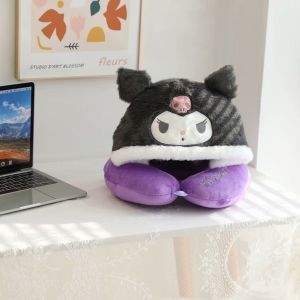 Bantal Leher Hoodie Karakter Lucu Kuromi My Melody Cinnamoroll Stitch LinaBell Alien Lotso Pooh Stella Lou Duffy Shellie May U-shaped