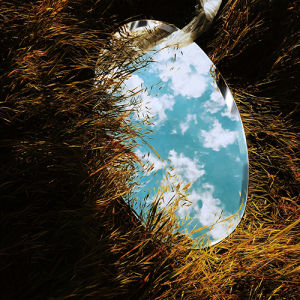 Kaca Kamar Tidur Oval 35 x 50: Desain & Penggunaan