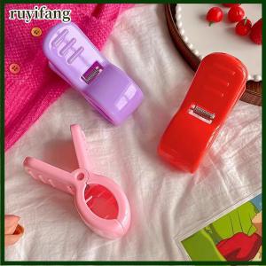 ruyifang Arrietty คลิปผมรูปฉลามอะนิเมะสำหรับผู้หญิงอุปกรณ์เสริมผมน่ารักของขวัญสำหรับเด็กผู้หญิงอุปกรณ์ตกแต่งผมคอสเพลย์เครื่องประดับศีรษะของขวัญ