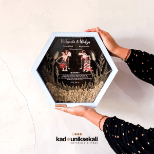 RAMA SHINTA SERIES FRAME MAHAR PERNIKAHAN - DRIED FLOWERS SIMBOLIS HANTARAN PERNIKAHAN