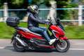 KYB Forza 300 350 K Alpha 390 mm โหลดเตี้ย โช้คแก๊ส แบรนด์ญี่ปุ่น ของแท้. 