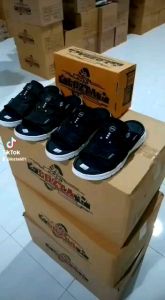 LOZTAQU - Sandal Cowok Keren Lozta SKT 01 Sendal Pria Distro Kekinian