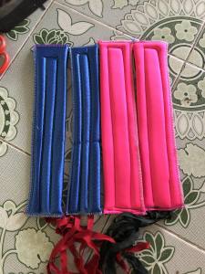 stock แน่นนวมฟองน้ำสำหรับพันขาไก่เอาไว้ซ่อมสำหรับไก่ 2 ตัว