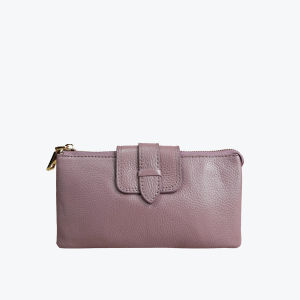 Me Phenomenon - กระเป๋าสตางค์แบบยาว พร้อมสายสะพาย วัสดุทำจากหนังวัว รุ่น Chain CH